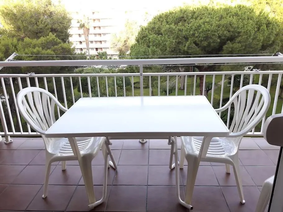 Apartamento En Complejo Residencial 살루 0*,  스페인