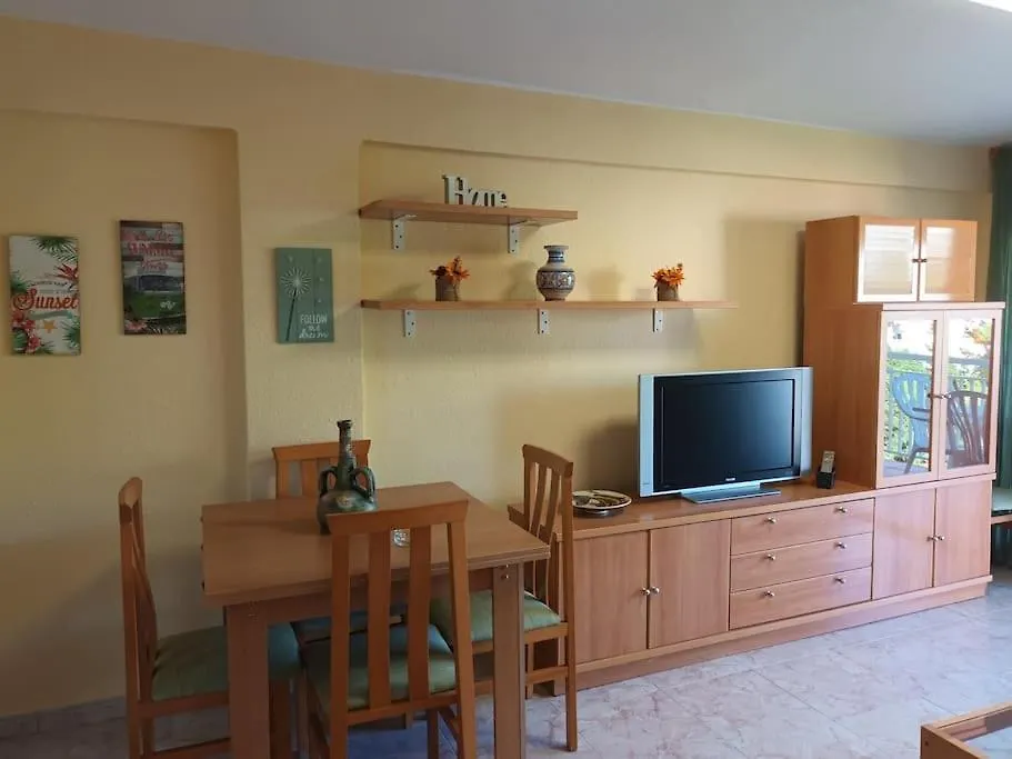 Apartamento En Complejo Residencial 살루 0*,  스페인
